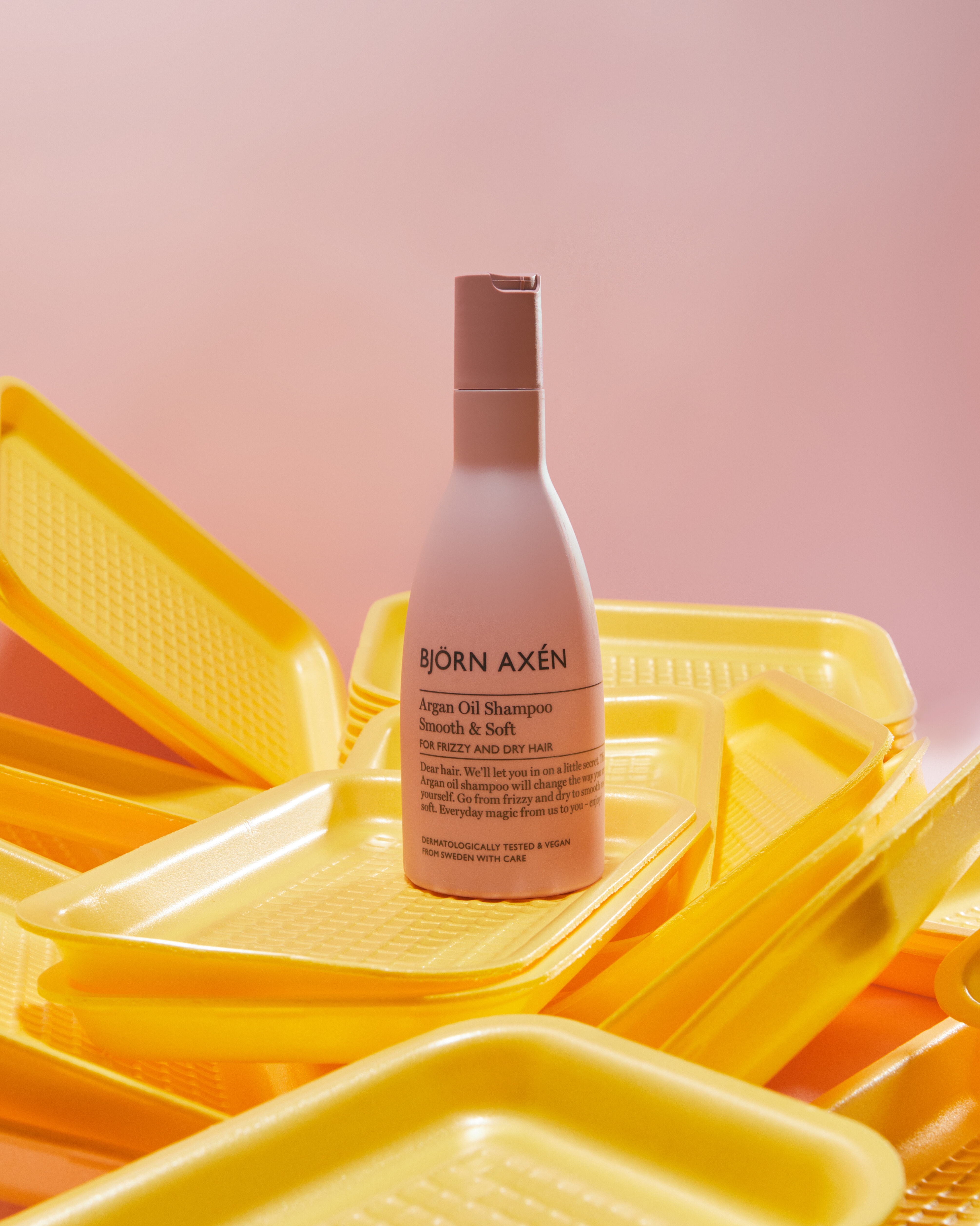 Шампунь з аргановою олією Björn Axén Argan Oil Shampoo Smooth & Soft for Frizzy and Dry Hair